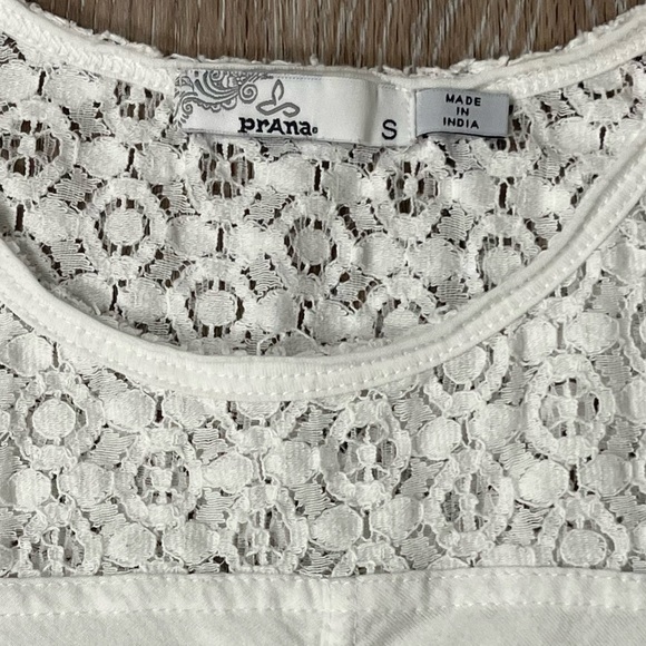 𝅺PRANA lace trimmed white tank, size small. - Picture 5 of 7